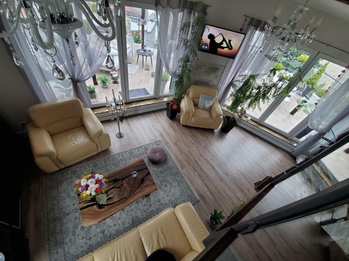 Apart-Terrace On Baker Street Liov Exterior foto